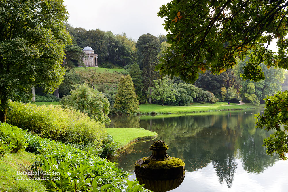 Picture Stourhead early October